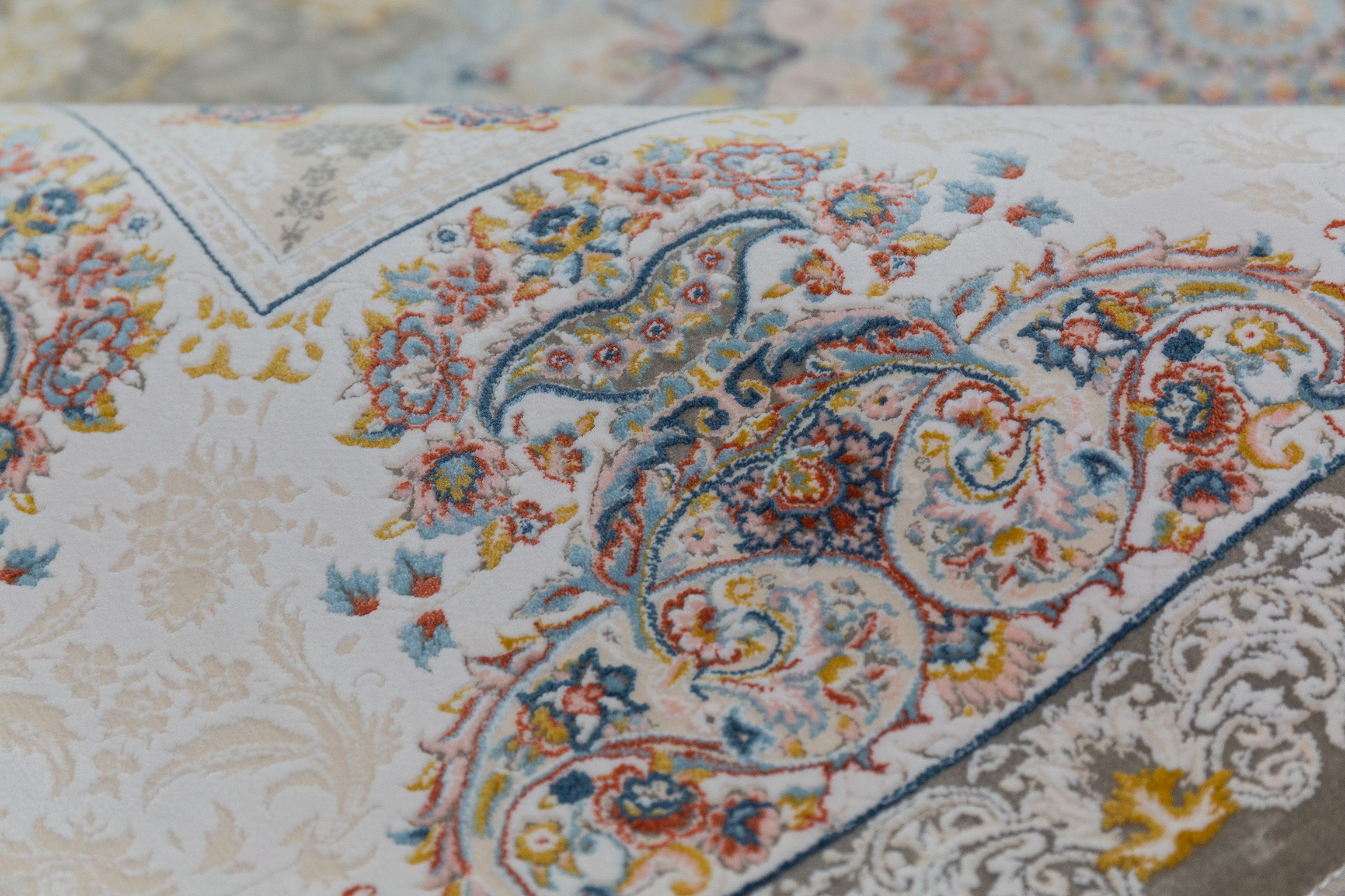 Thảm Nhập Khẩu Iran Pichak Silver 1200