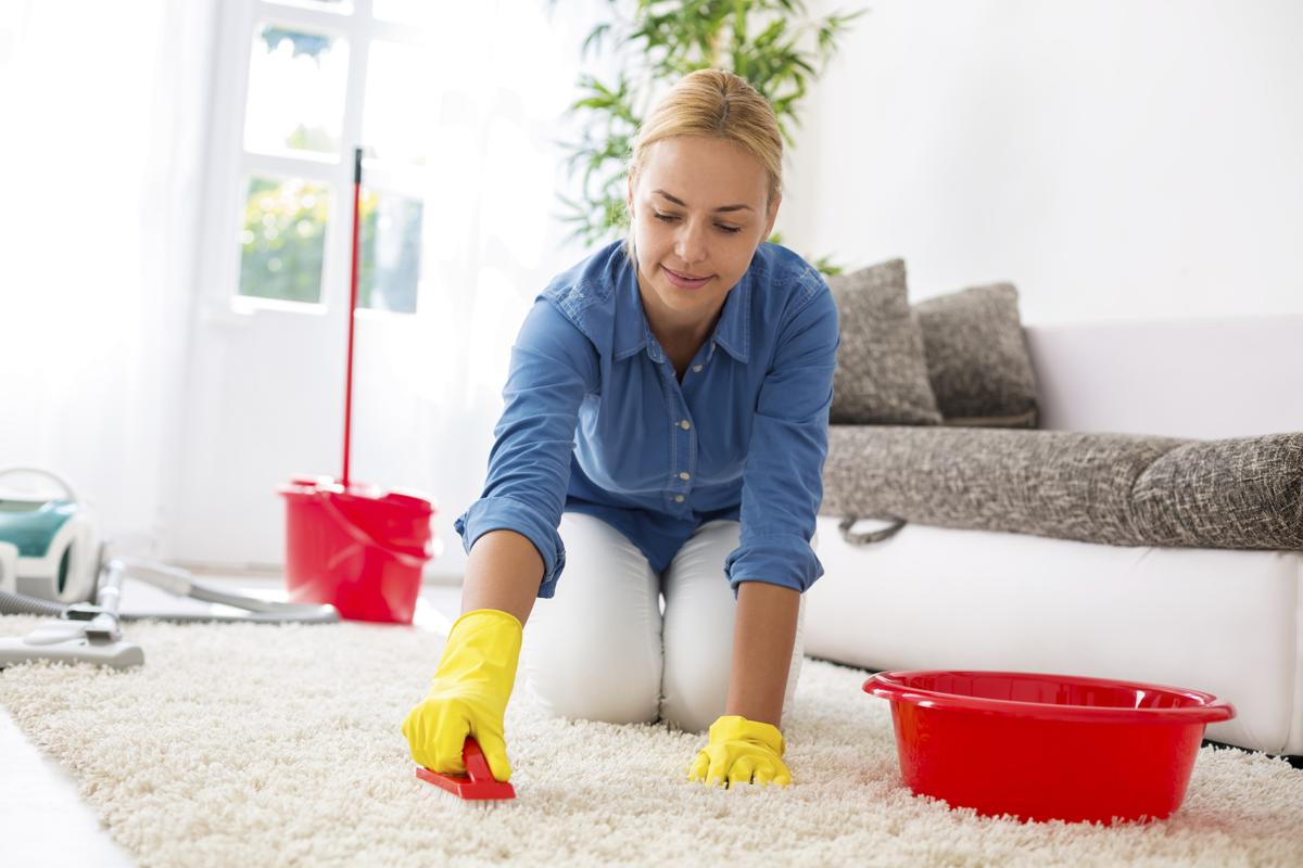 Hướng dẫn cách giặt Thảm len